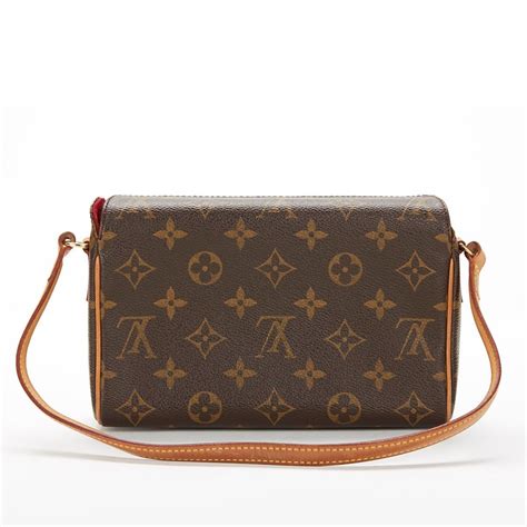 louis vuitton small clutch bag.